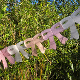 Papiergirlande Schleifen